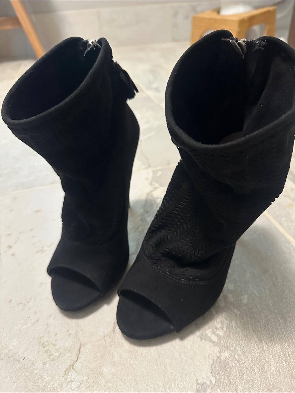 Just Fab open toe heel booties size 8
